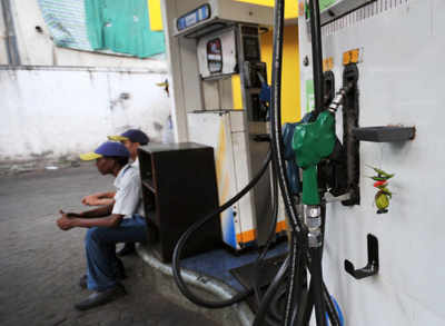 'Petrol, diesel, LPG to be cheaper in Maharashtra'