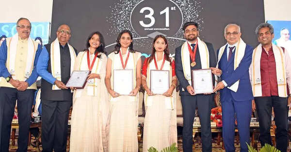 SDM IMD holds annual convocation