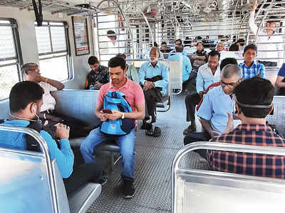 Going on 86: Exclusive train for Central Railway workers; passengers want it to be turned into a regular service