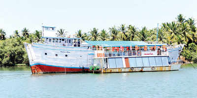 Soon ferries and cruises on state waterways