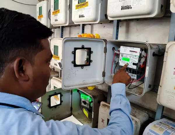 Iskrameco to invest Rs 1k cr for 1st hardware facility in New Town