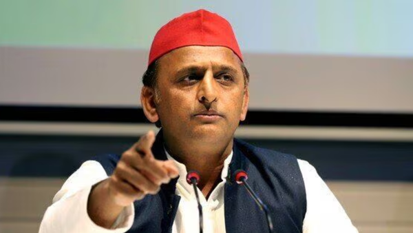 Rs 40k a year for women, land at market rates, SP Akhilesh Yadav says in Noida