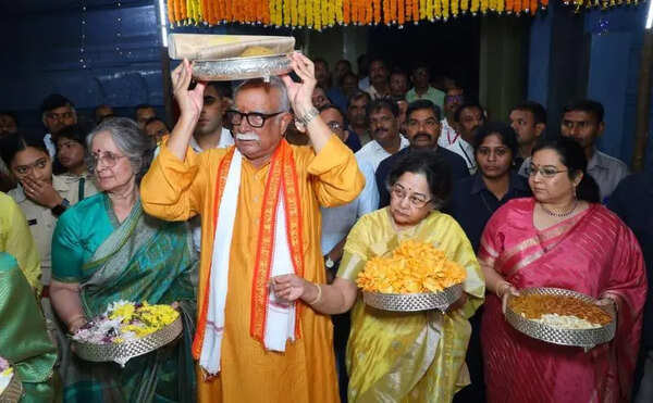 Over 1.5 lakh devotees attend Chandanotsavam at Simhachalam temple