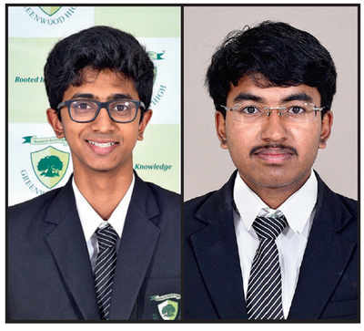 Two city students get perfect score in IB diploma