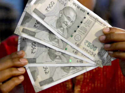 India’s fiscal deficit touches ₹5.47 lakh cr in June quarter