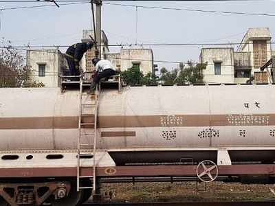 Vasai: Major tragedy averted as gas leaks from goods train