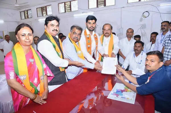 BJP fields Akshay Kardile for Rahuri bypoll, NCP (SP) banks on Mokate after Tanpure exits