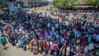 Tragic plight of the migrants who are queuing up in thousands outside train stations & bus stops, in the hope of returning to their hometowns 