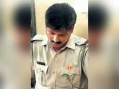 The cheat in uniform: Photocopy shop owner who sold fake job dreams