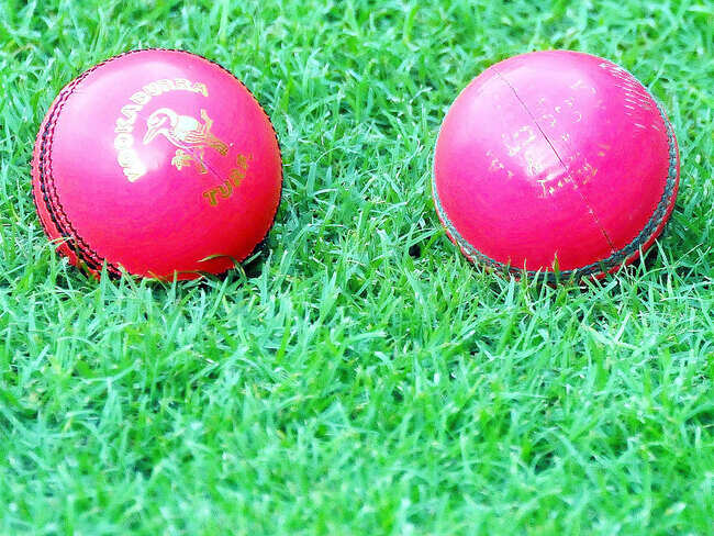 'No complain about sighting pink ball at twilight'