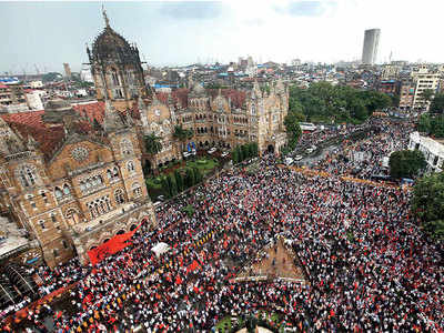 State cabinet clears quota for Marathas