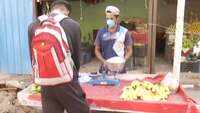 Covid-19: Young sportsman turns into fruit seller in Delhi 