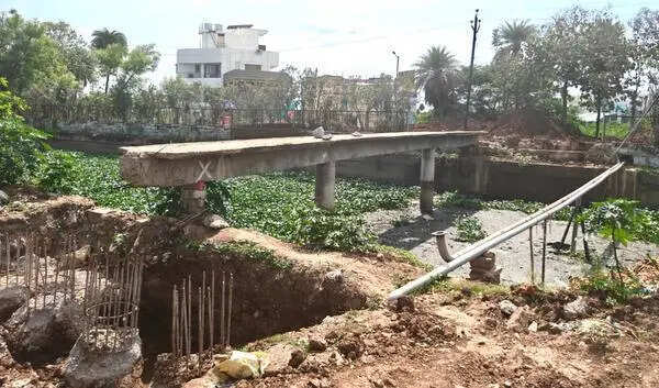 Work begins for new bridge across Uyyakondan canal