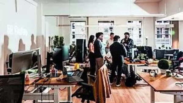 996 hustle culture is taking hold in Silicon Valley