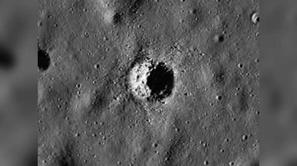 What is Lunar Regolith and how it can help build a future on Moon