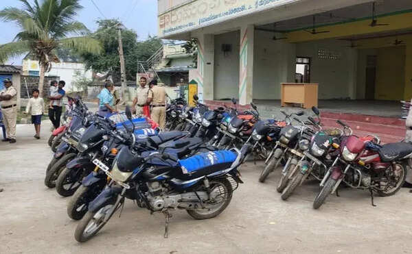 Palnadu police seize 32 bikes, weapons in cordon search operation