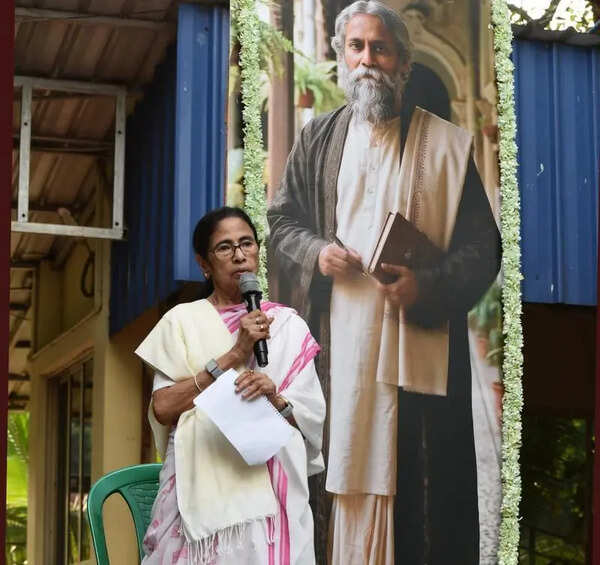 Didi calls on Left, ultra-Left to build alliance against BJP