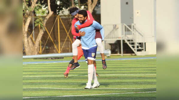 ​Photo: Ranbir Kapoor and Abhishek Bachchan shed some bromance on-field