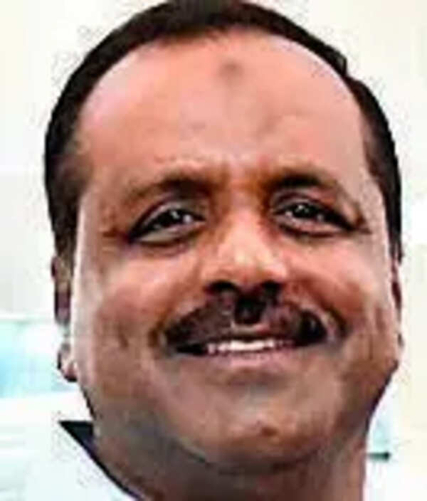 Ullal oil leak: Khader tells factory owners to bear medical costs of injured