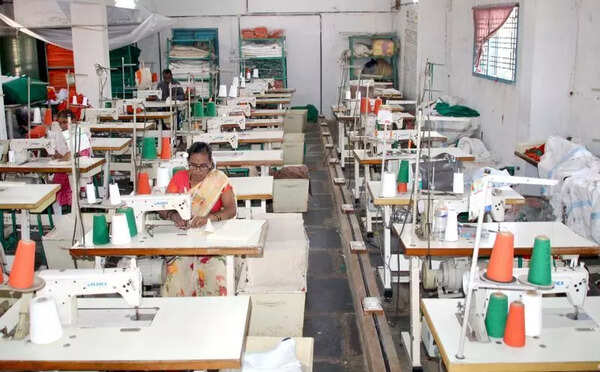 National flag manufacturing centre awaits R-Day orders