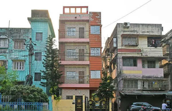 Arrested RG Kar principal Sandip’s para waits for ‘payloader action’ on his house