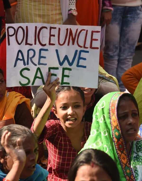 Crowd protests grandfather’s attempt to rape 9-yr-old girl