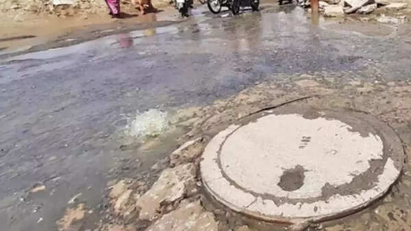Maharashtra: Only 36 percent of sewage generated by cities is treated