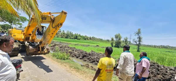 KRRS chief urges govt to shift proposed Nimhans work to dry land