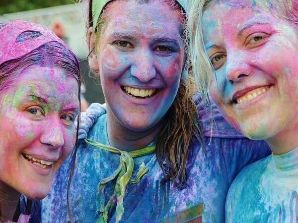 Holi skin care: Here’s how to take care of your skin and hair post Holi