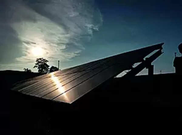 India doubled solar & wind use in electricity from 2017 figures: Report