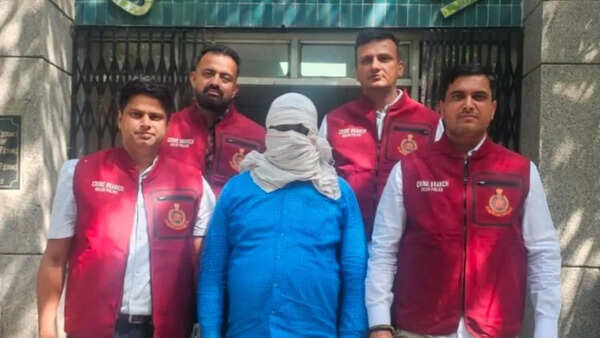 Double life ends: Murder convict jumps parole, turns bizman, nabbed from UP after 24 years