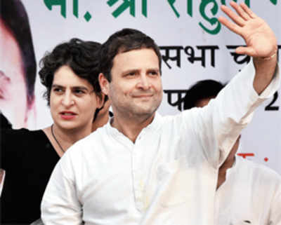 UP: In maiden campaign show, Priyanka slams Modi, note ban
