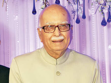 Hindu leaders laud contributions of Advani, Singhal in Ram Janmabhoomi movement
