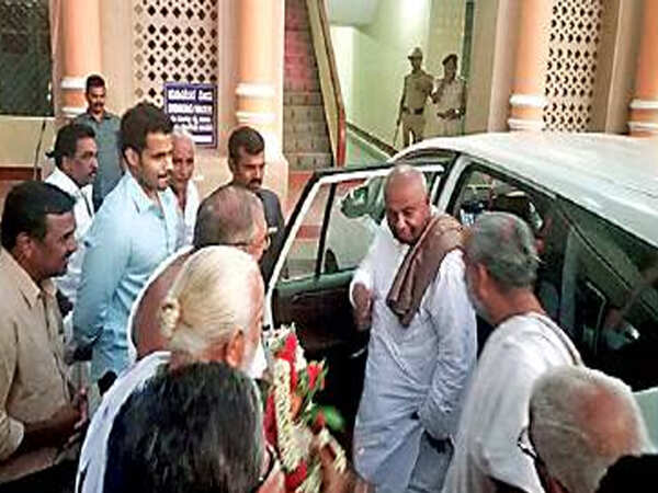 Granddad Deve Gowda is my role model: Nikhil Kumaraswamy