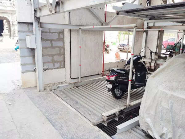 Builder booked after 4-year-old falls into 15ft mechanical parking pit in Wakad