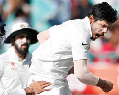 India vs Australia, 4th Test: Bhuvneshwar Kumar, Umesh Yadav lead a fiery bowling attack