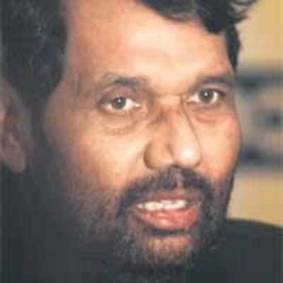 Reduce drug prices: Paswan