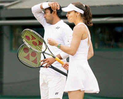 Paes-Hingis out of mixed doubles as Indian challenge ends