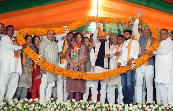 Sampla metro extension on Hry govt’s agenda, claims CM