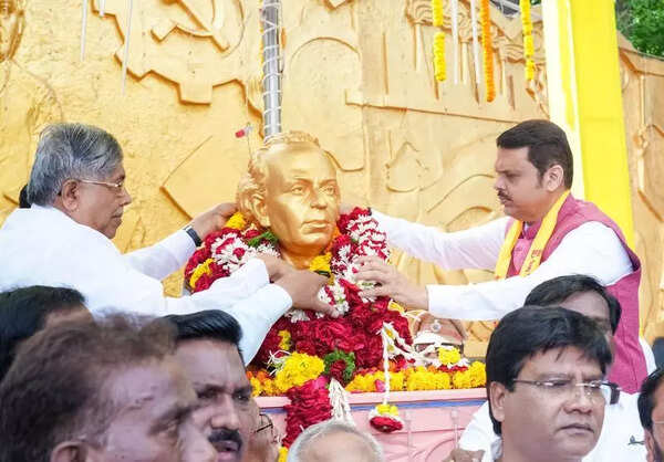 State govt following Annabhau Sathe’s path of upliftment: CM Fadnavis