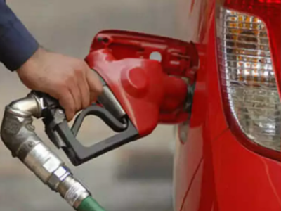 Petrol price crosses Rs 101 per litre in Mumbai