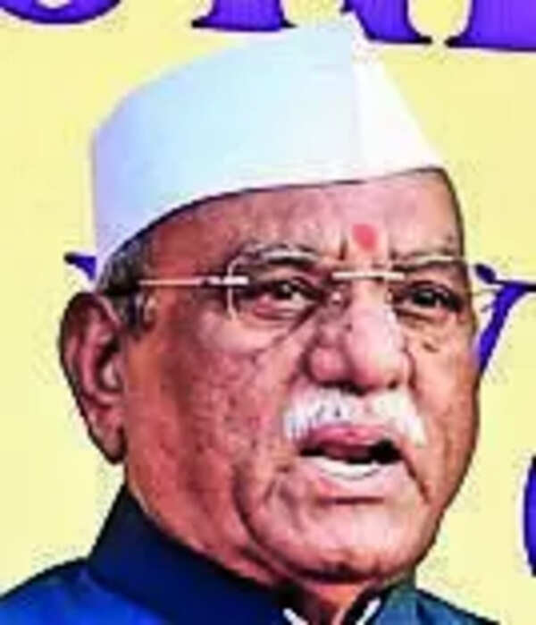 Raj guv appeals to public for fuel conservation, cuts official motorcade
