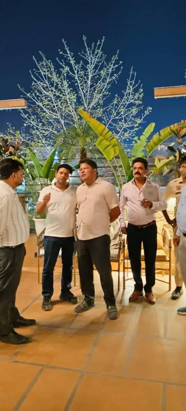Stop making a din; nightclubs, restaurants told
