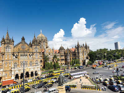 Clear blue skies, cleaner air greet Mumbaikars
