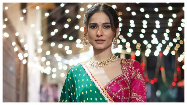 We buy gold, silver or new clothes on Dhanteras: Aneri Vajani