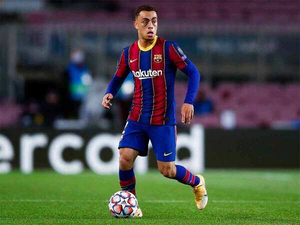 Always wanted to play for Barcelona, says Dest