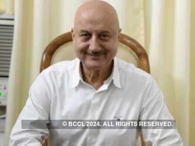Watch: Anupam Kher completes 36 years in Bollywood