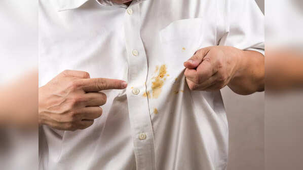 Remove stains from clothes