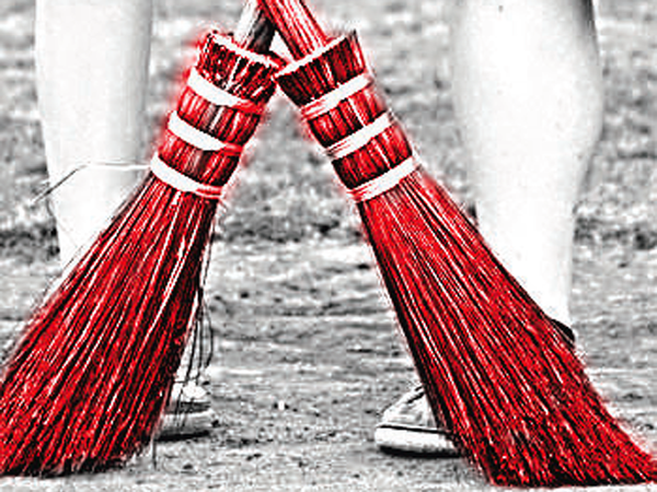 Swachhta drive begins at 174 colleges