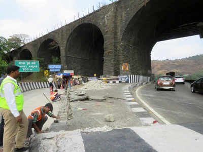 Amrutanjan Point bridge demolition to start today